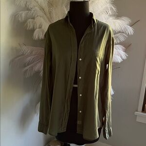 Men Olive Green Lightweight Shirt.(unisex)